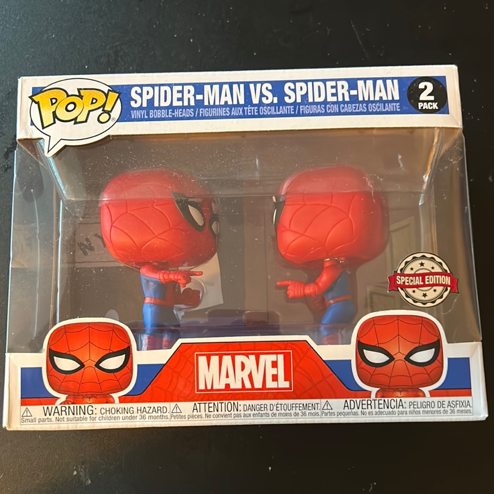 Funko - Spiderman vs Spiderman